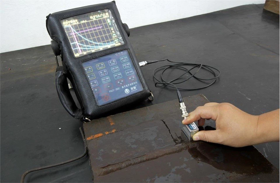 Ultrasonic Flaw Detection